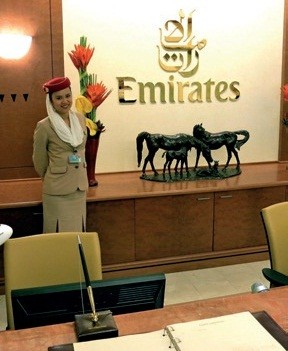 Emirates открыла платный доступ в свои лаунжи