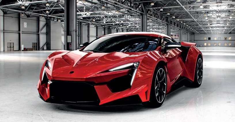  W Motors открывает шоу-рум в Дубае