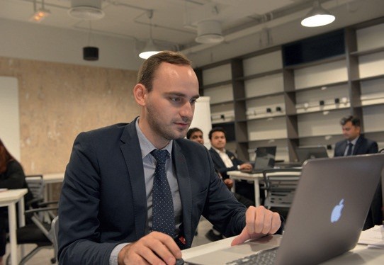АКАДЕМИЯ ГОСТИНИЧНОГО МЕНЕДЖМЕНТА (THE EMIRATES ACADEMY OF HOSPITALITY MANAGEMENT, EAHM)