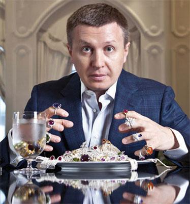 МАКСИМ АРЦИНОВИЧ основатель, президент и креативный директор ювелирного дома "Maximilian-London"